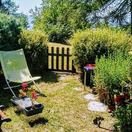 Studio rénové avec jardin et vue dégagée, 4 nuits minimum Saint-Michel-de-Chaillol Esterno foto